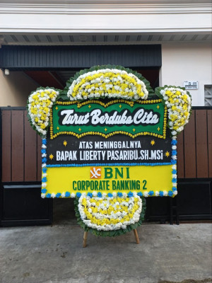 Papan Bunga Duka di Patih Galung